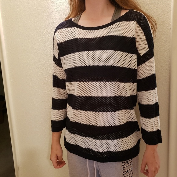 Jones New York Sweaters - Jones New York knit sweater top